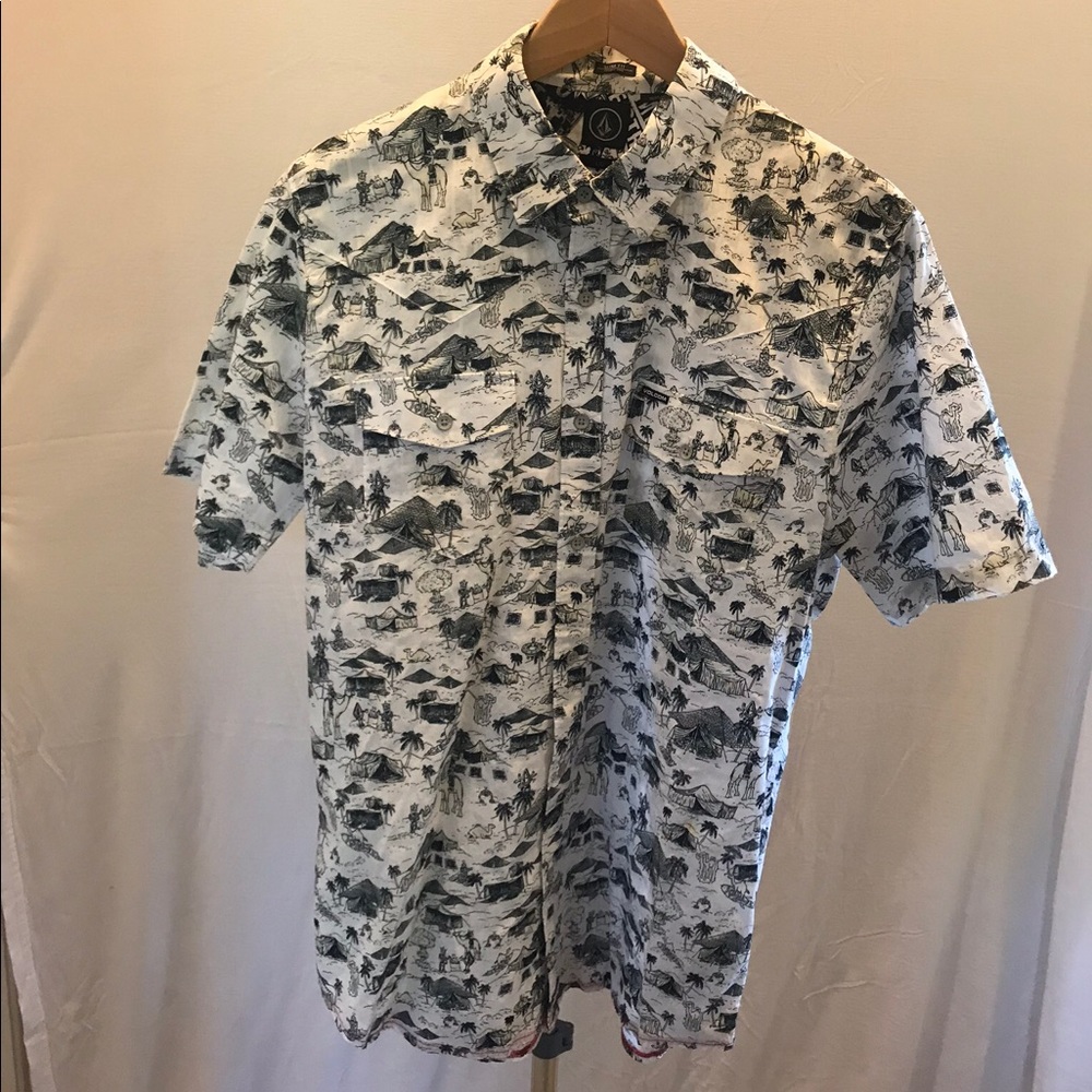 Volcom Button-Up